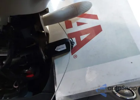 2013 Fiat 500C Pop from USA, damaged, VIN 3C3CFFDRXDT738375